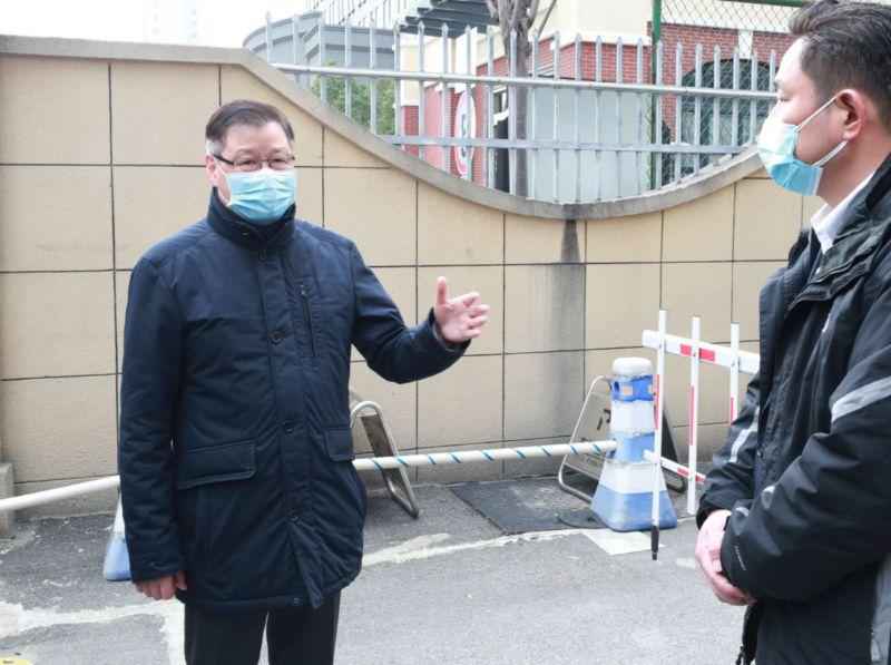应勇:强化特殊场所重点人群防控救治